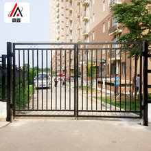 北京昌平区铁艺大门 传统工艺与现代设计的完美融合